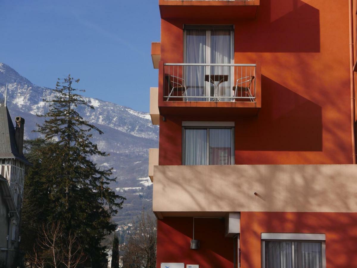 Abbatiale Hotel Et Restaurant Grenoble Centre エクステリア 写真